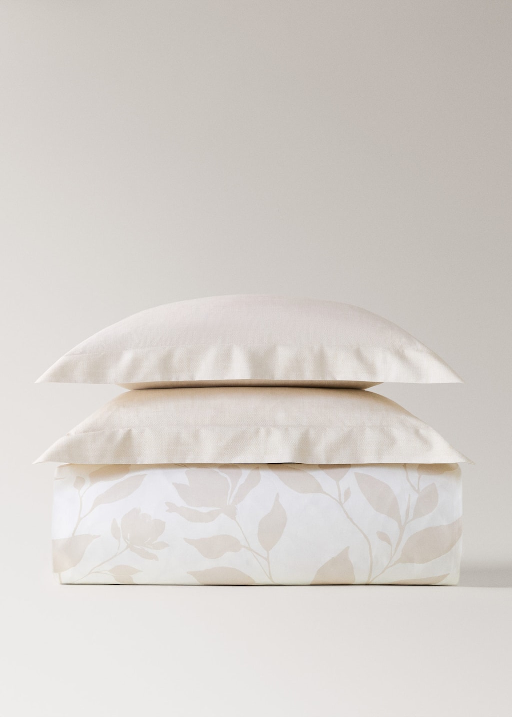 Mango Home 200 Threads Percale Cotton Flower Print Superking Bed Vanilla In Neutral