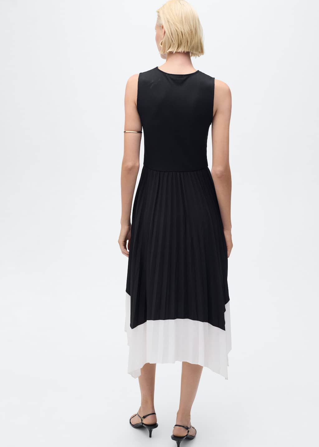 Combined pleated dress