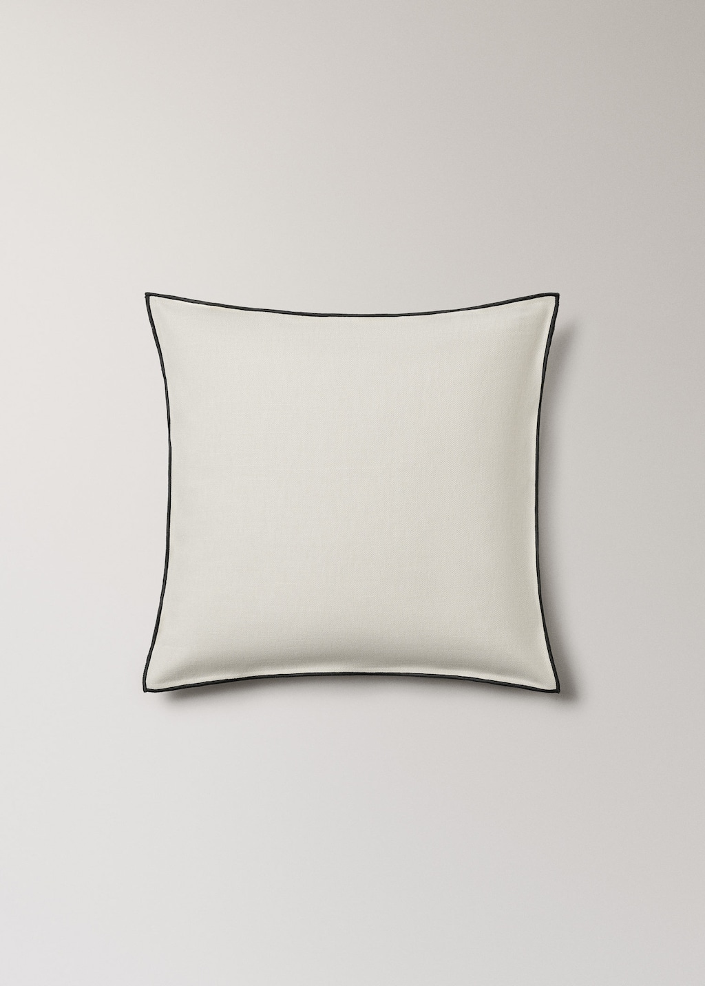 Mango Home Housse De Coussin Coton Et Lin Overlock Languette 50x50 Cm Ivoire - Home - 50x50cm -