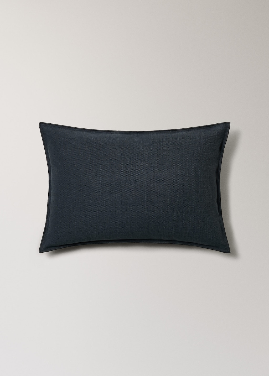 Mango Home Housse De Coussin Coton Lin Overlock Bordure 40x60 Cm Gris Foncé - Home - 40x60cm -