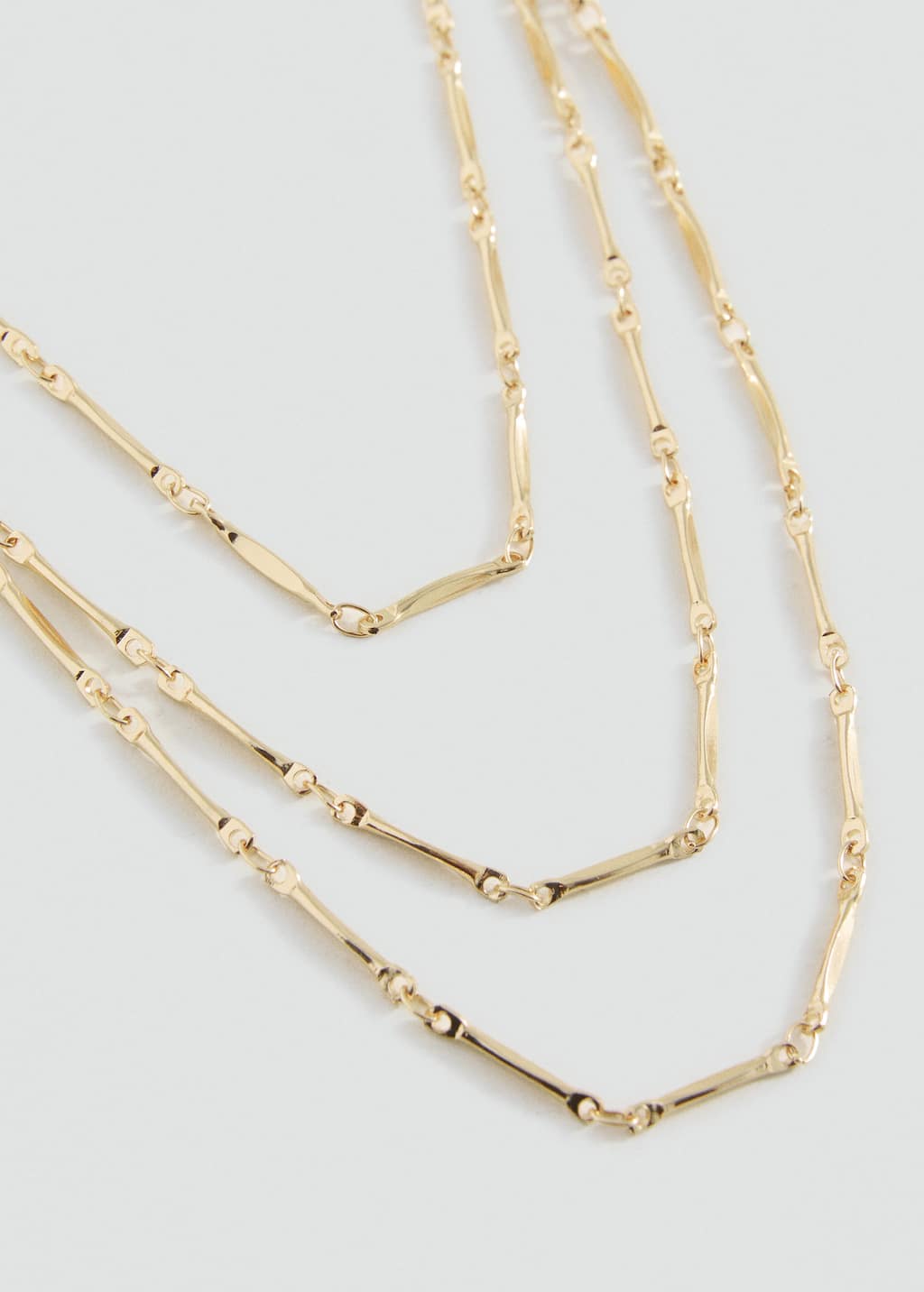 Multiple chain necklace