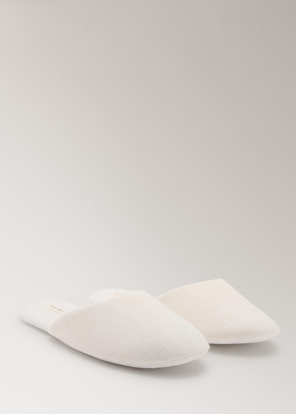 Mango Slippers Ivory White In White