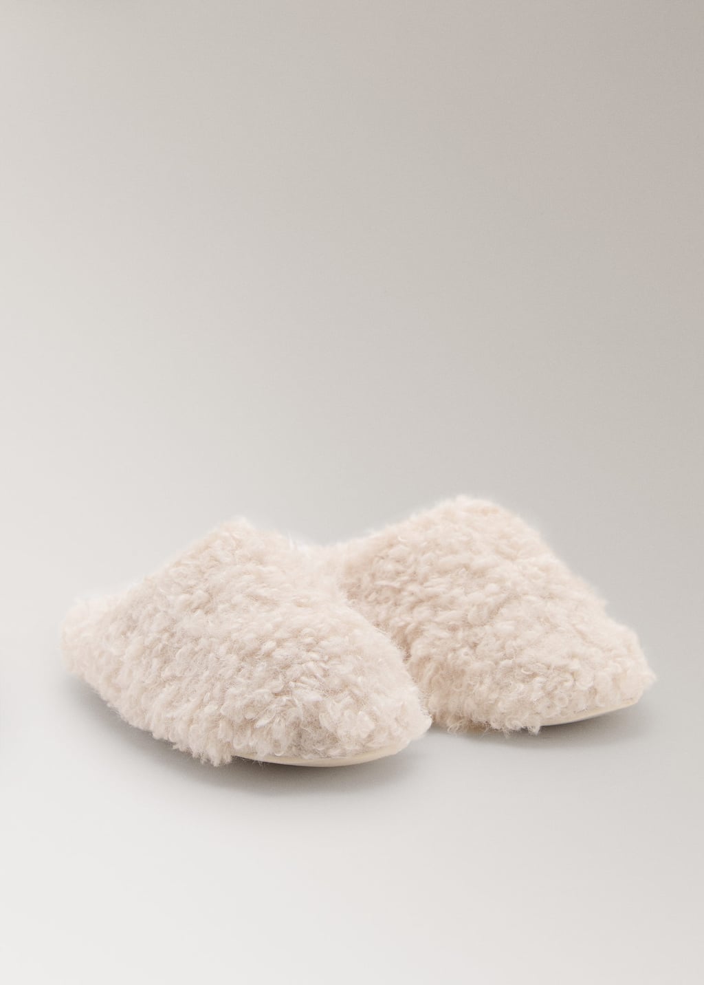 Mango Faux Shearling Slipper In White