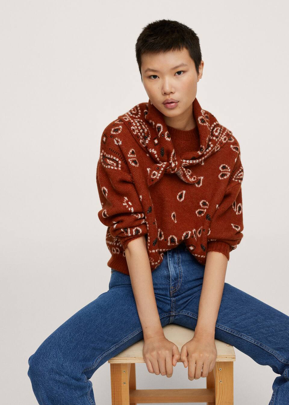 Bandana knit sweater - Details of the article 1