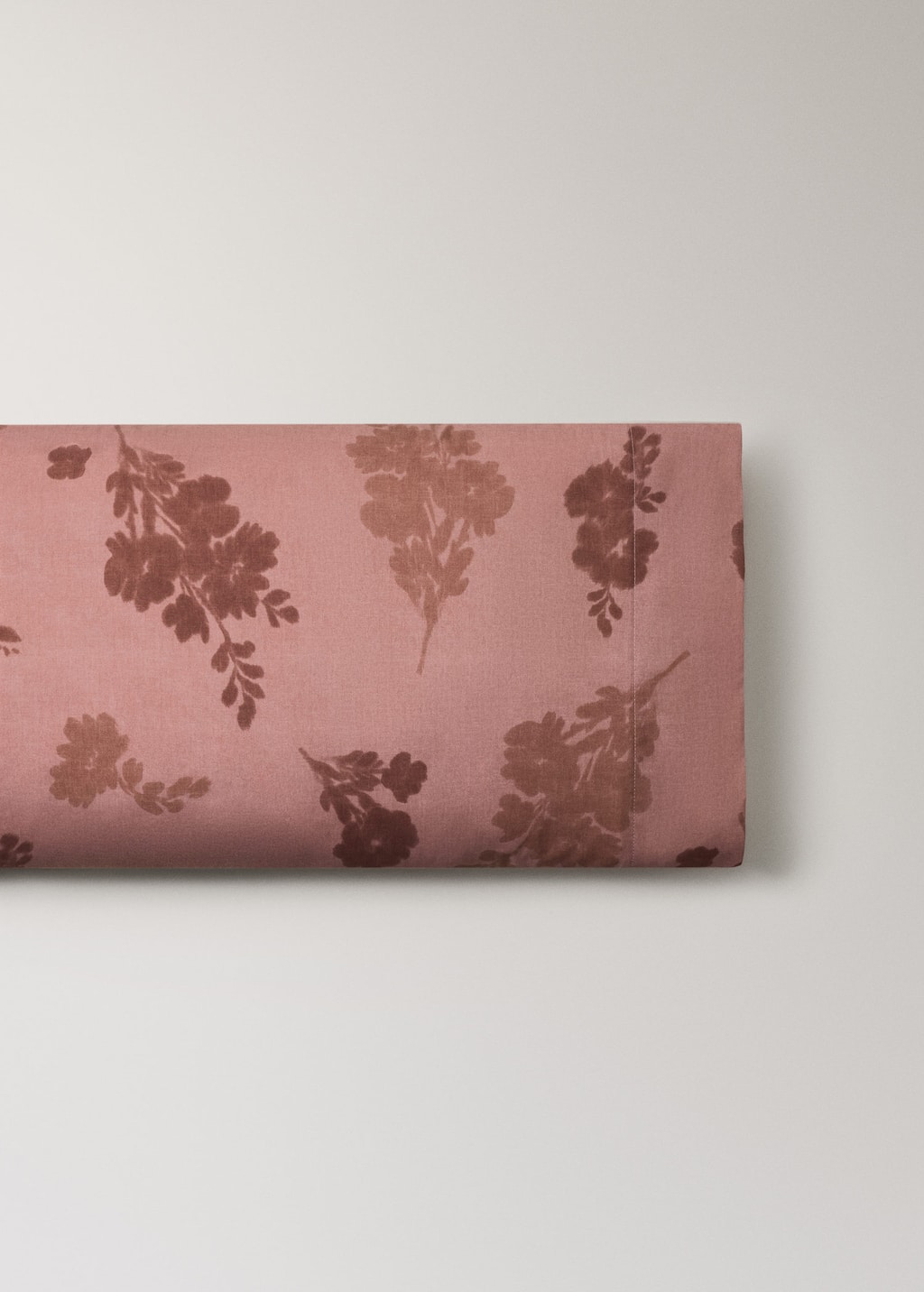 Mango Home 200 Thread Count Cotton Percale Pillowcase With Faded Floral Pattern 45x110 Cm Medium Pink