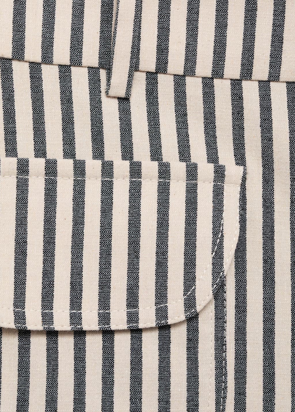 Striped pants with pockets