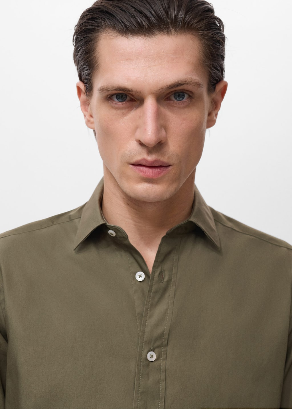 Regular-fit 100% cotton shirt