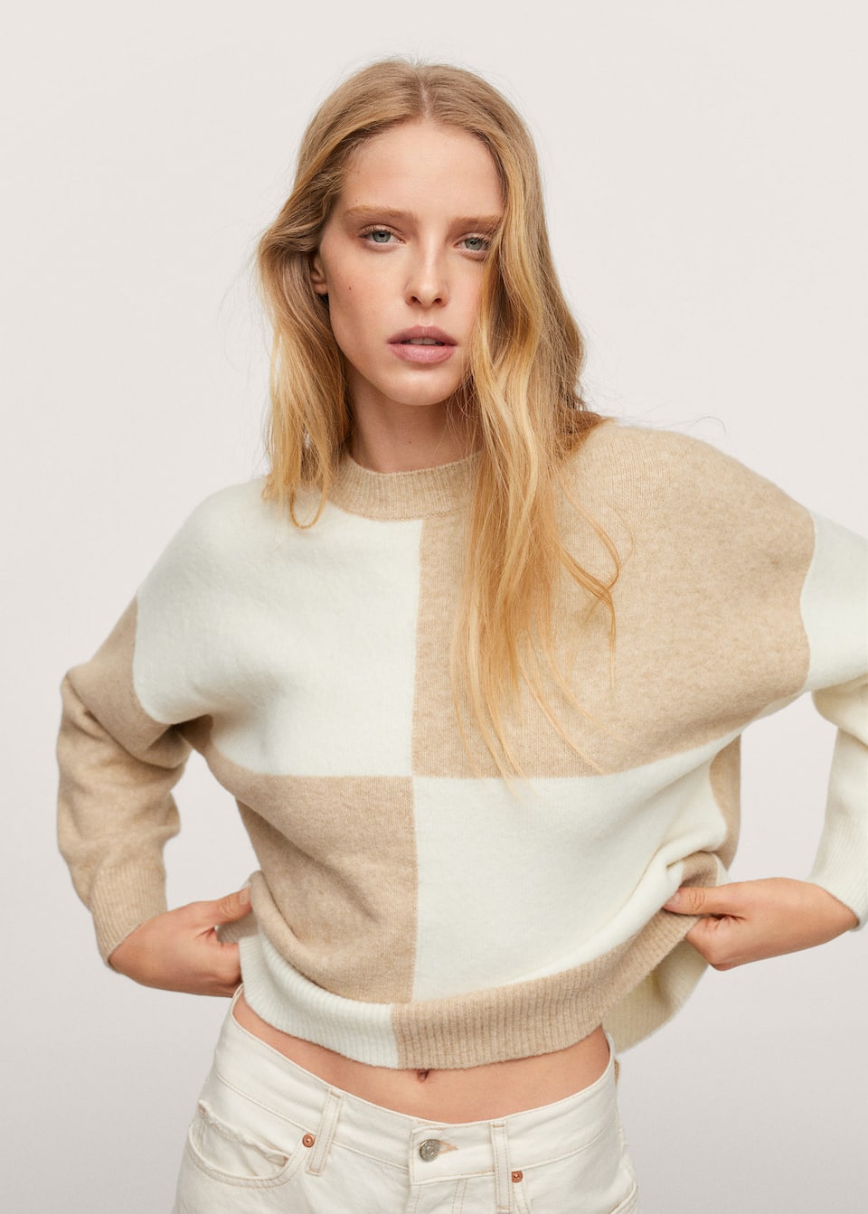 El jersey de punto de Mango que abriga y combina con todo 8 Moncloa 17015759 08 Moncloa
