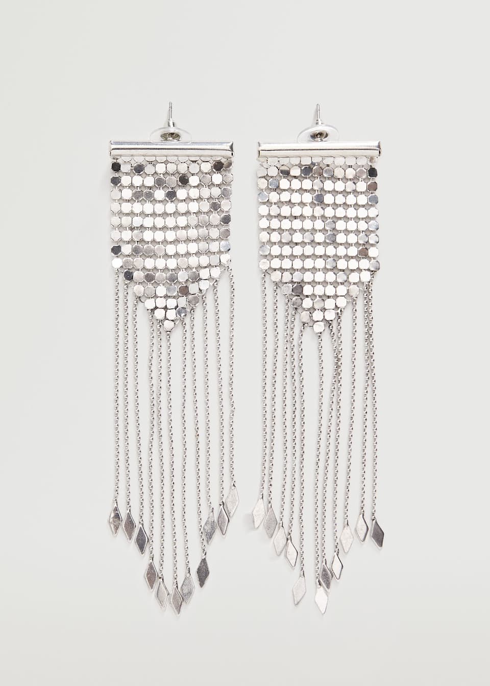 Los pendientes de Mango a 15,99 euros que ya quisiera tener Pandora 1 Moncloa 17015787 PL B Moncloa