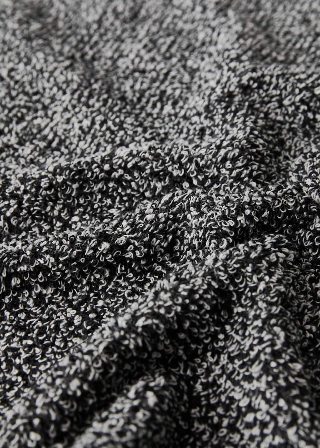 Cotton-blend two-tone washbasin towel