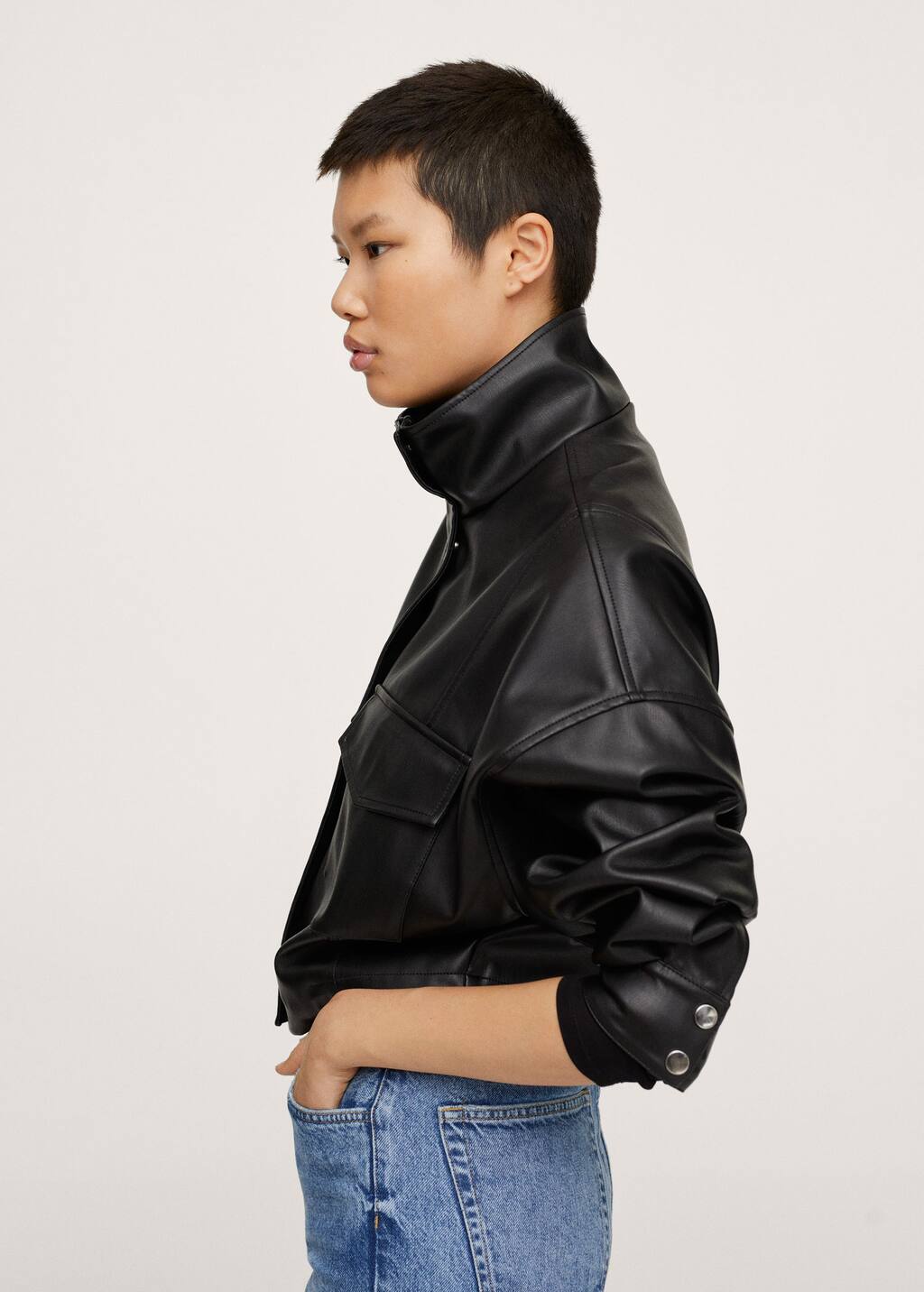 Kurzjacke mit ledereffekt - Damen | Mango Liechtenstein