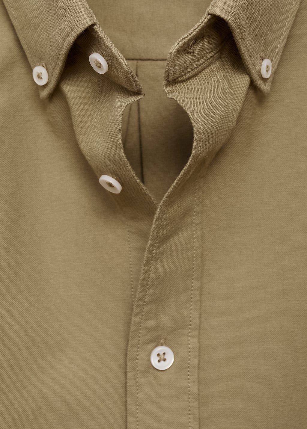 100% cotton Oxford shirt