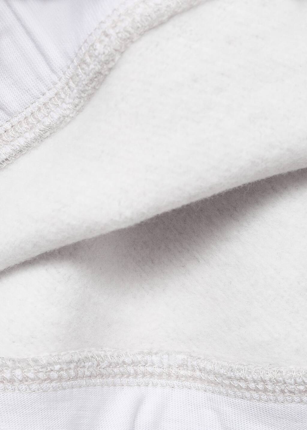 Shirt hem sweatshirt