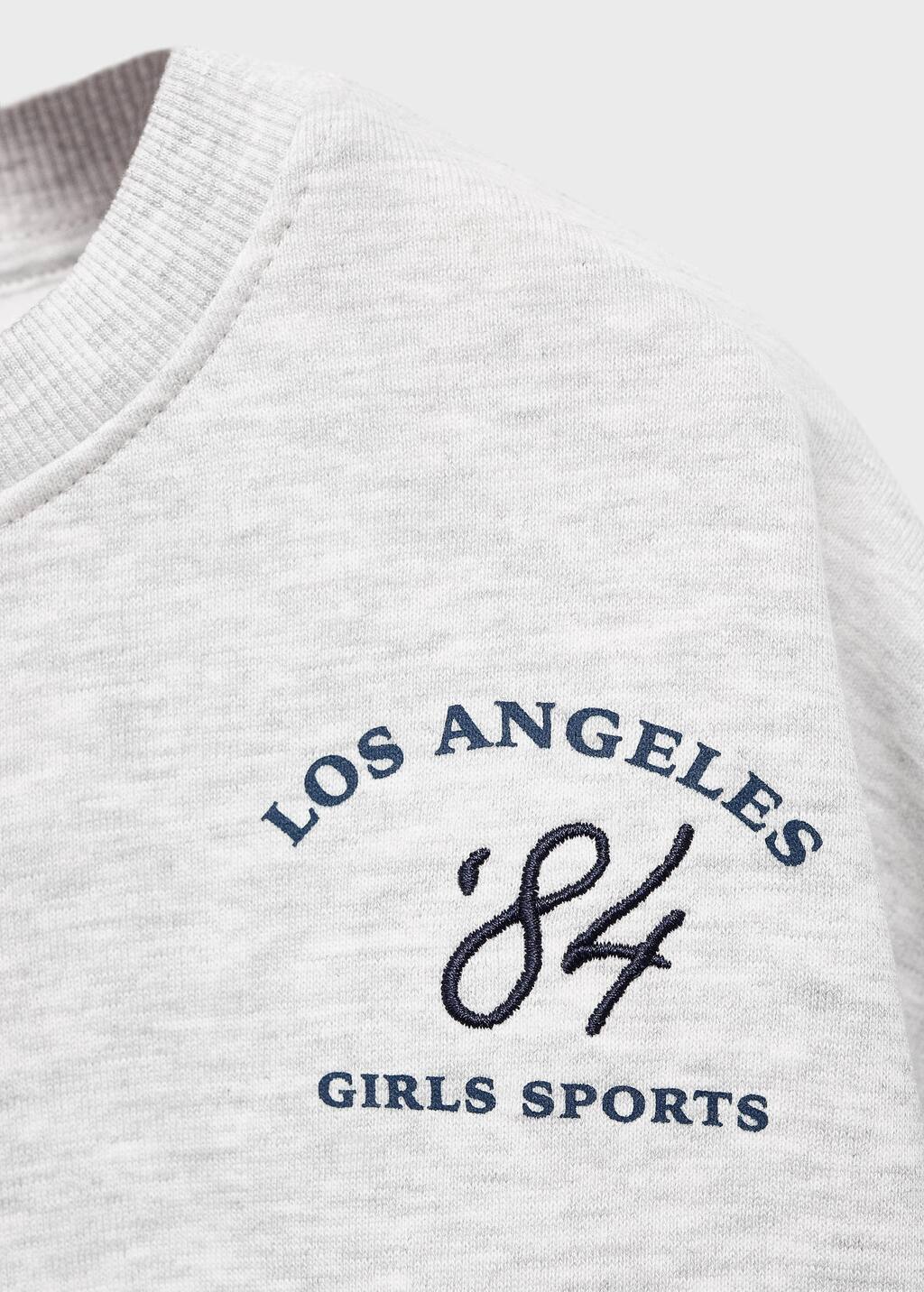 Shirt hem sweatshirt