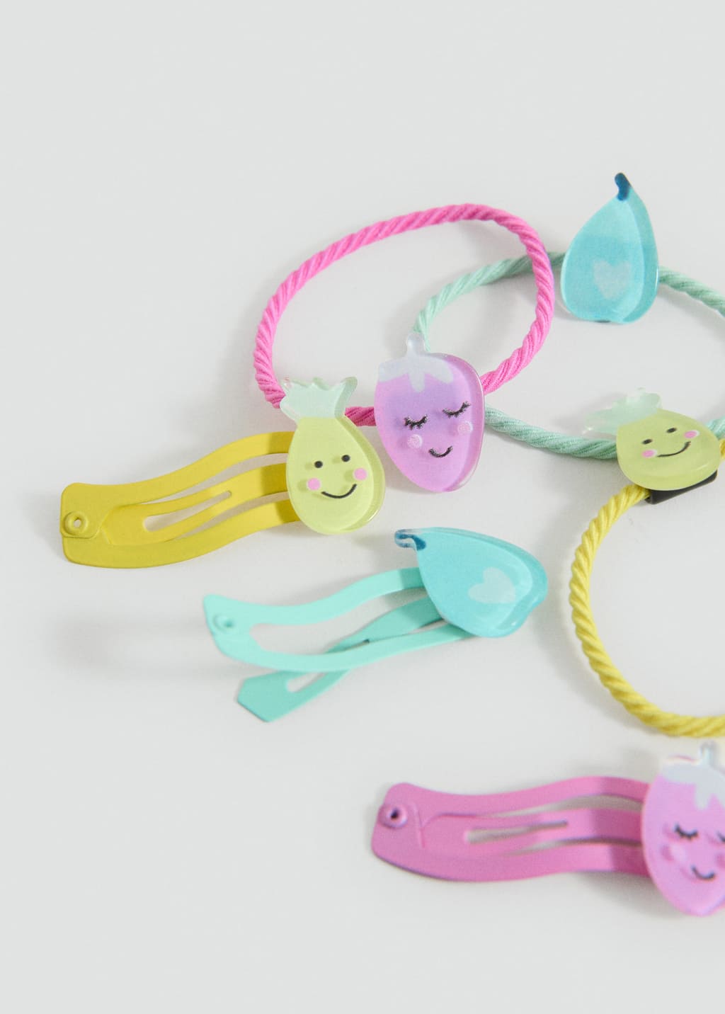 Mango Pack Of Rubber Bands And Clips Yellow