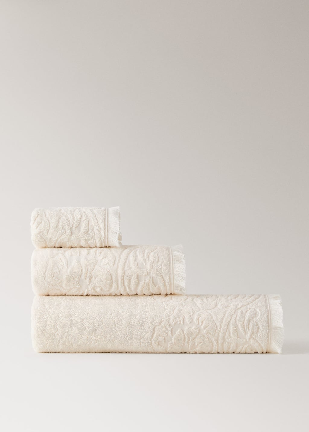 Hand towel with floral trim