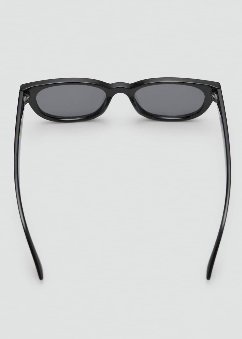 Resin frame sunglasses