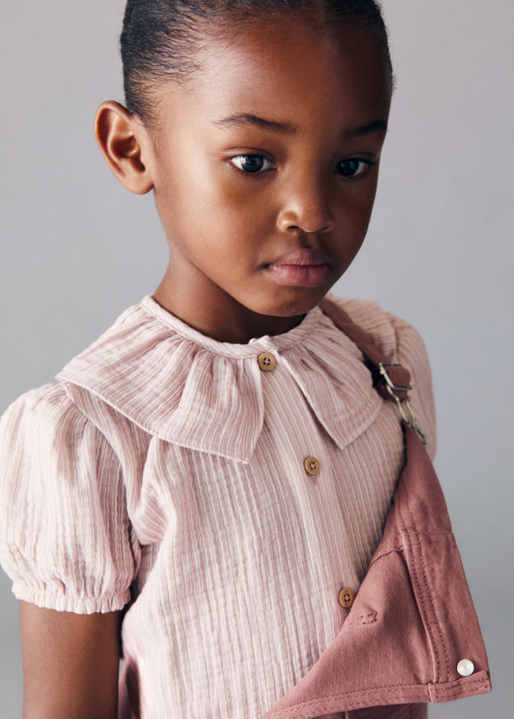 Striped blouse with Peter Pan collar