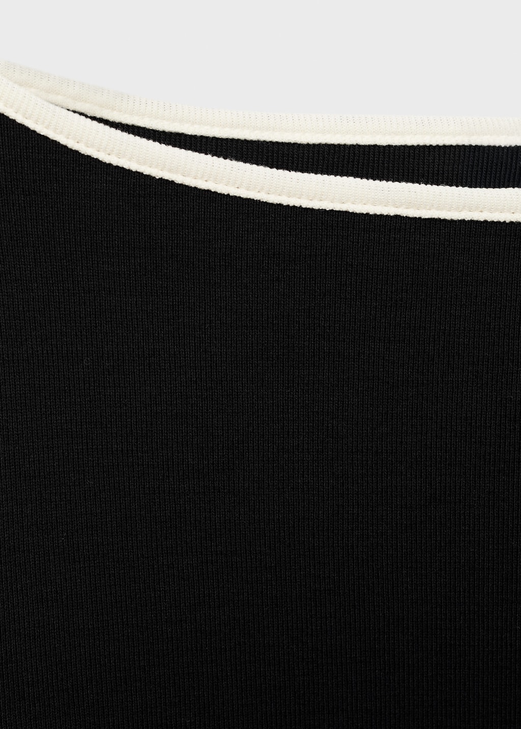 Cotton maternity t-shirt with buttoned cuffs