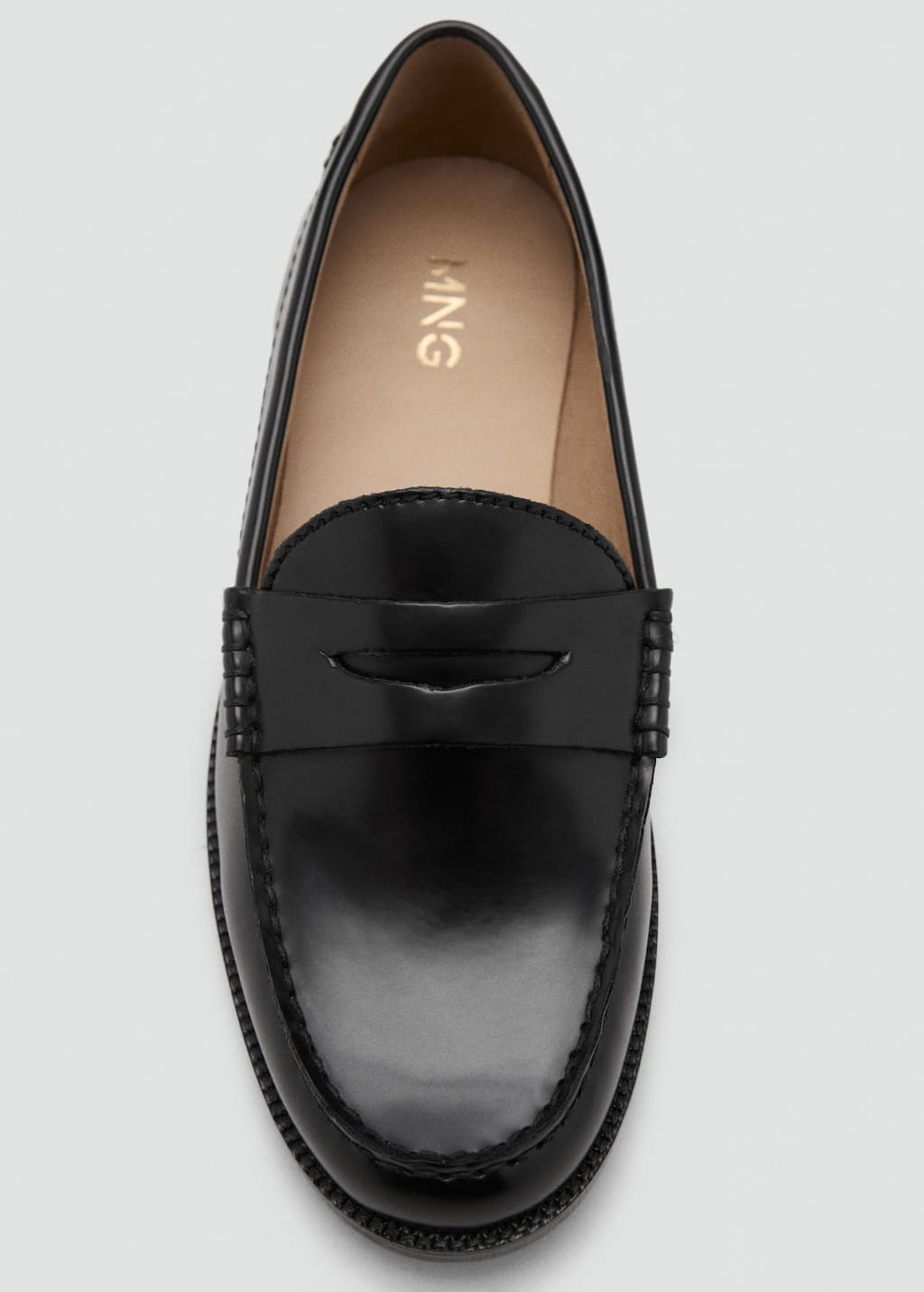 Leather-effect moccasin