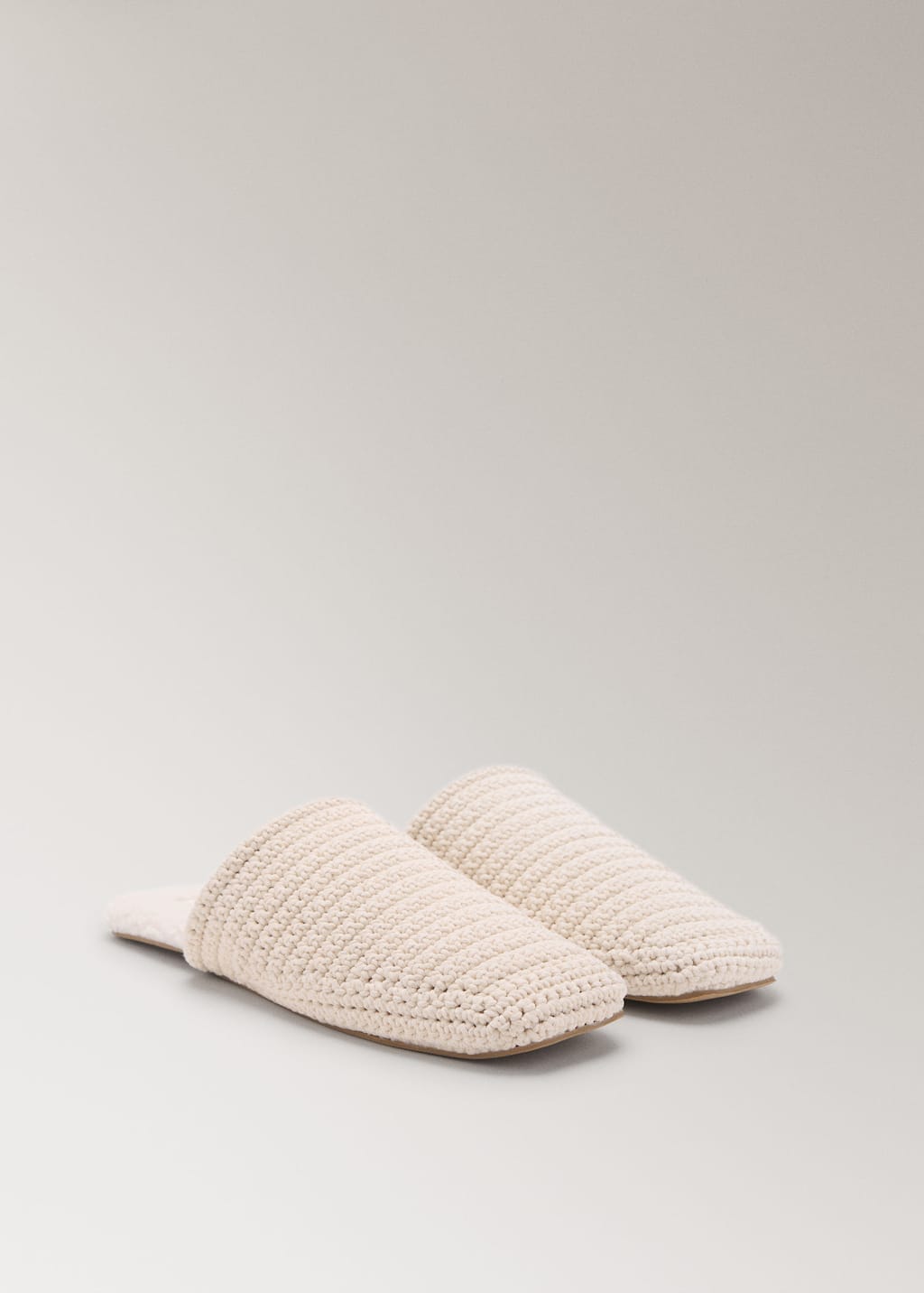 Mango Slippers Ivory White In White