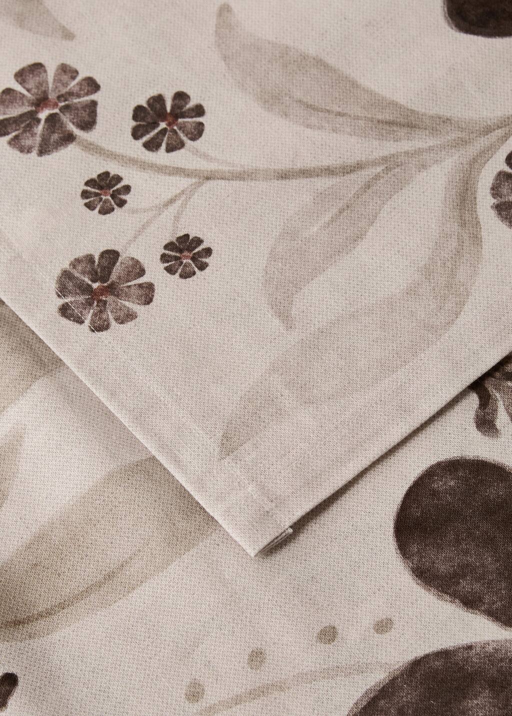 Cotton-linen floral-print tablecloth for 6 to 8 diners