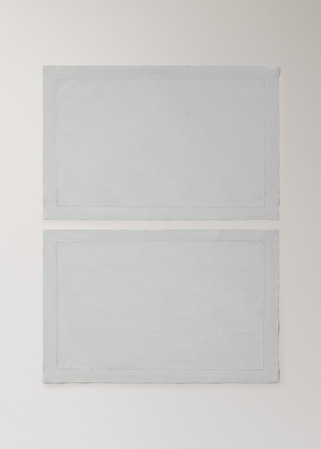 Mango Home Cotton Placemat With Hemstitch Grey