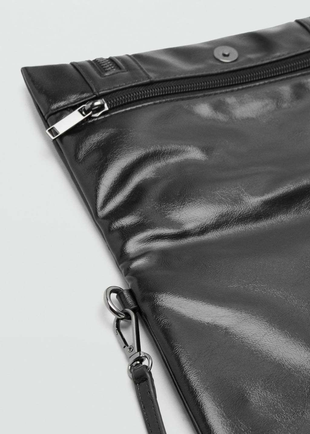 Leather-effect shoulder bag