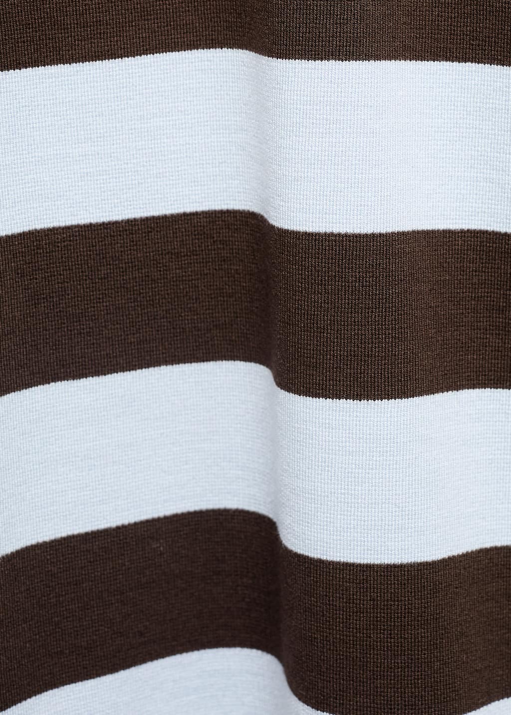 Striped short-sleeved t-shirt