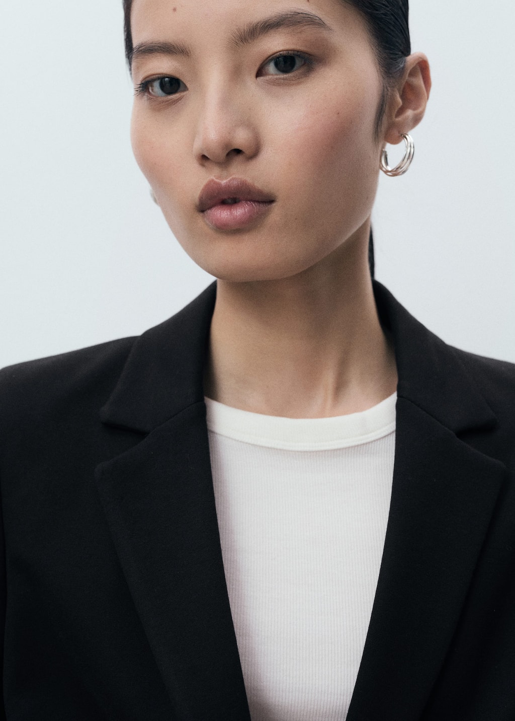 Fitted suit jacket