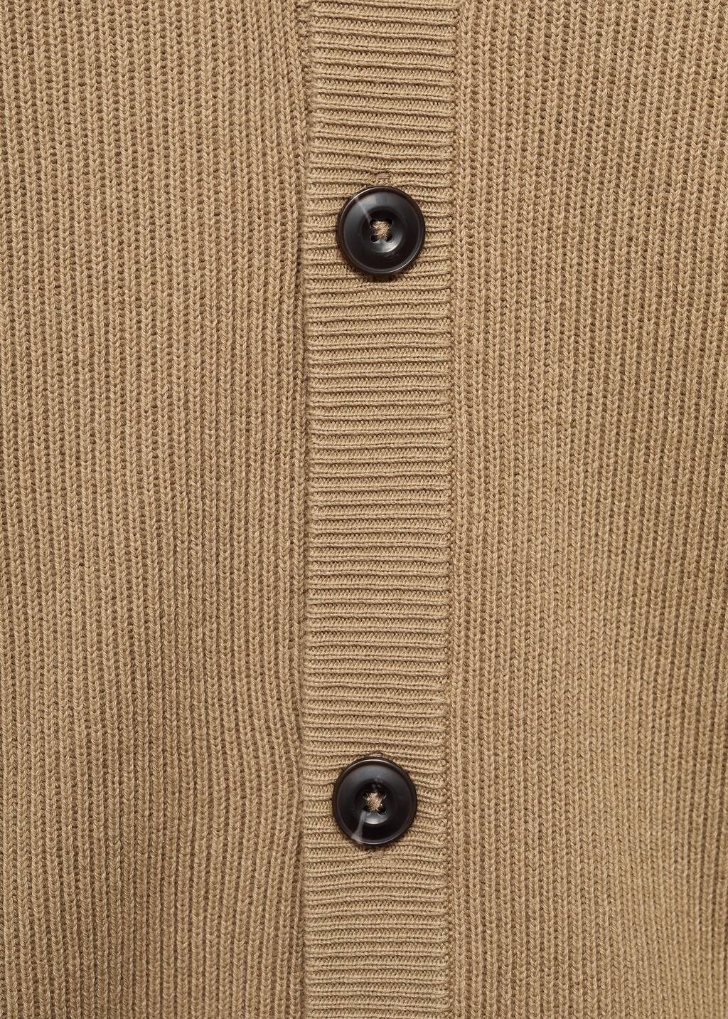 Ribbed knitted cardigan with buttons