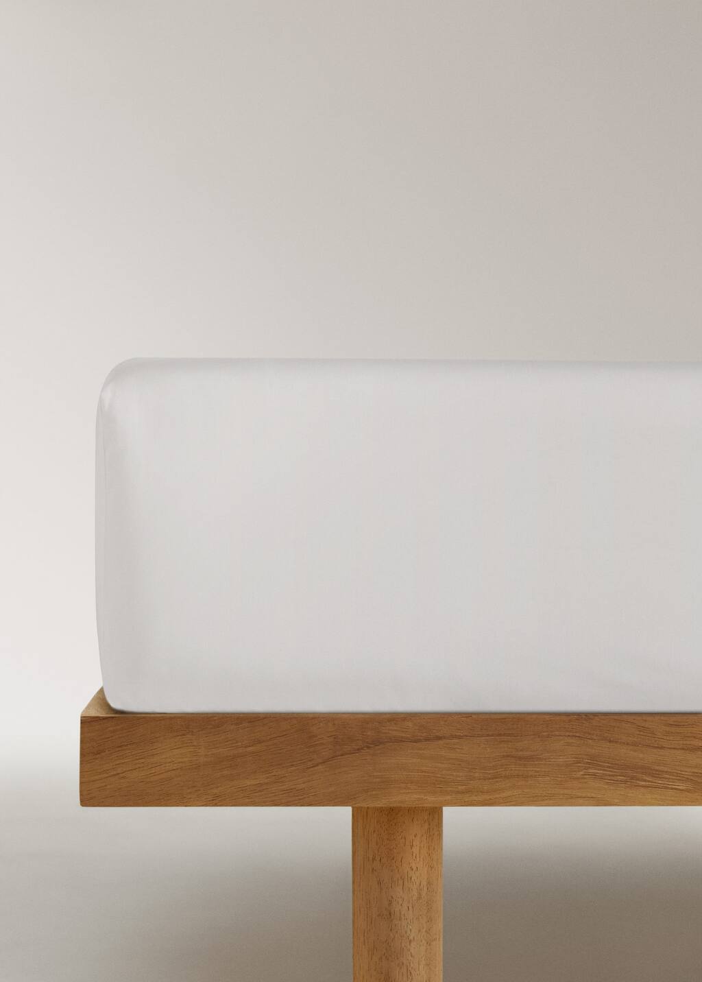 Mango Home Percale Cotton Fitted Sheet For 180 Cm Bed Ecru In White