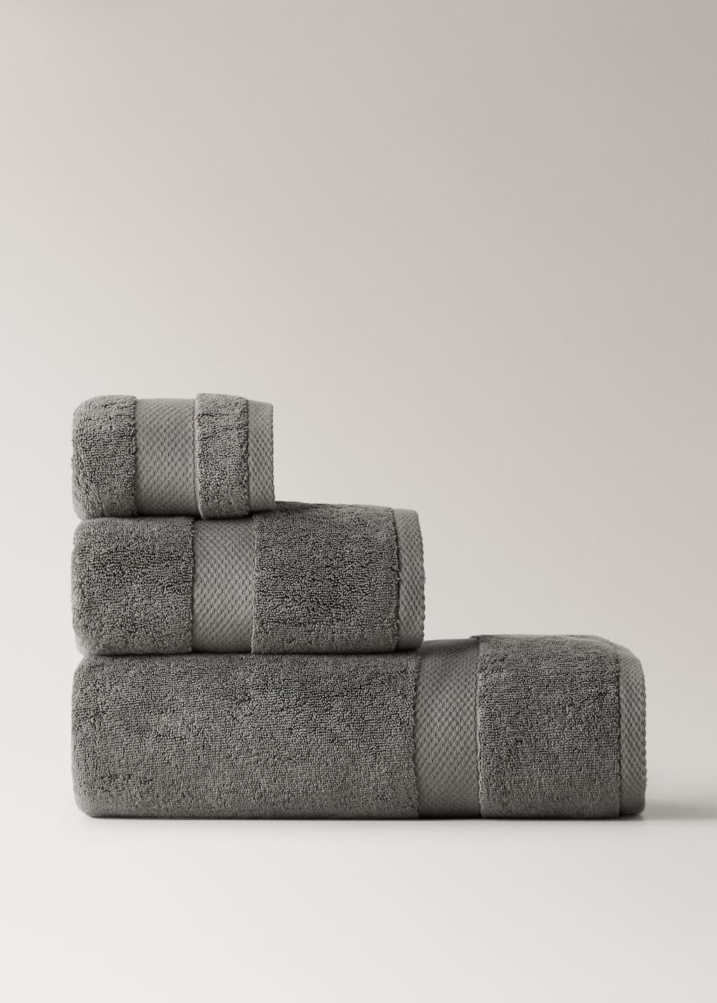 Extra-soft cotton face towel