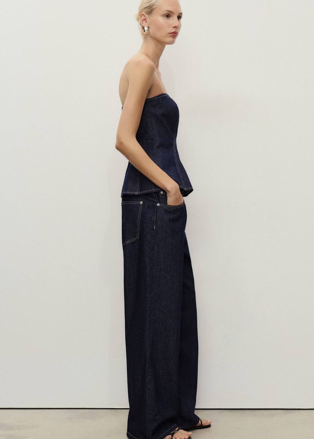 Straight-fit belt jeans