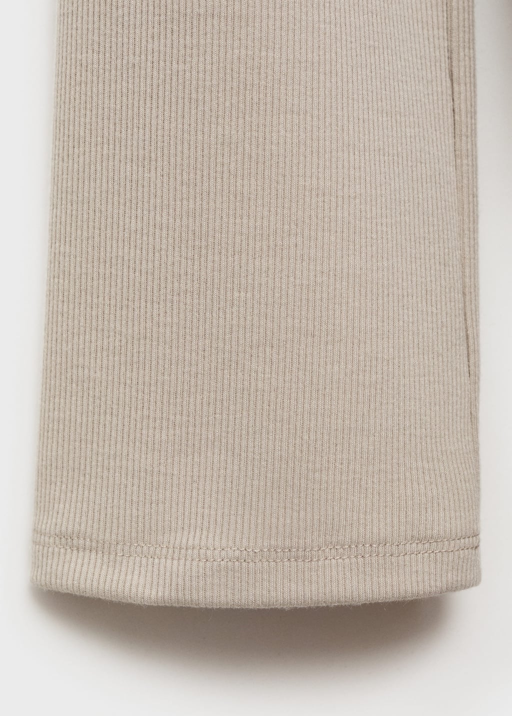 Ribbed-knit nightdress with buttons