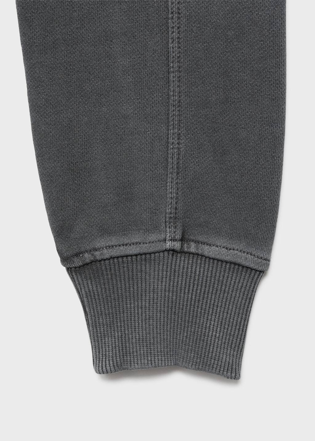 Studded sweatshirt