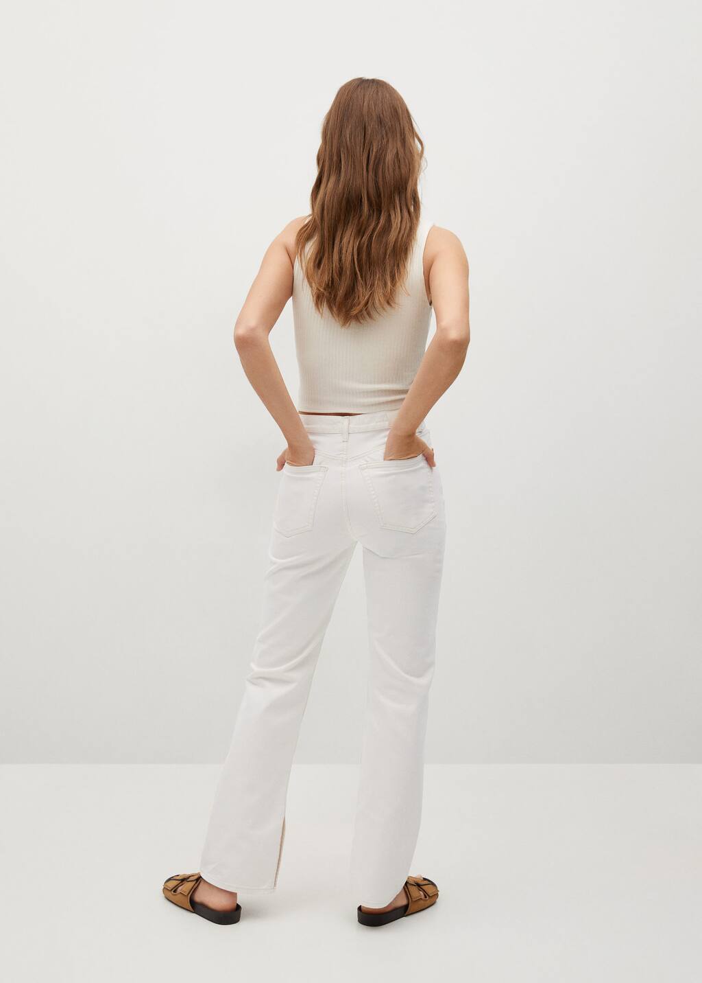 Vaqueros - Prendas - Mujer | MANGO OUTLET España