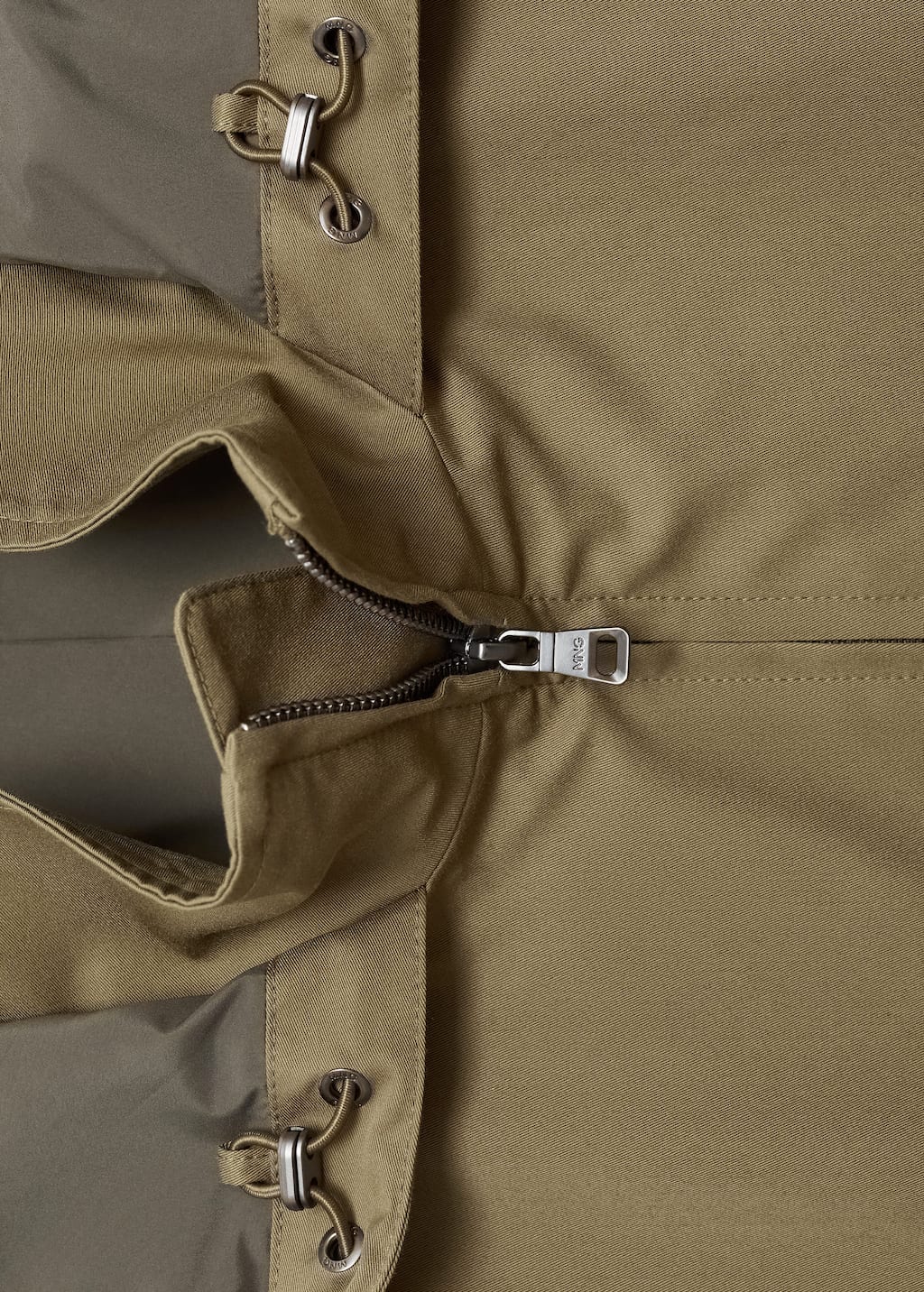 Water-repellent hooded parka