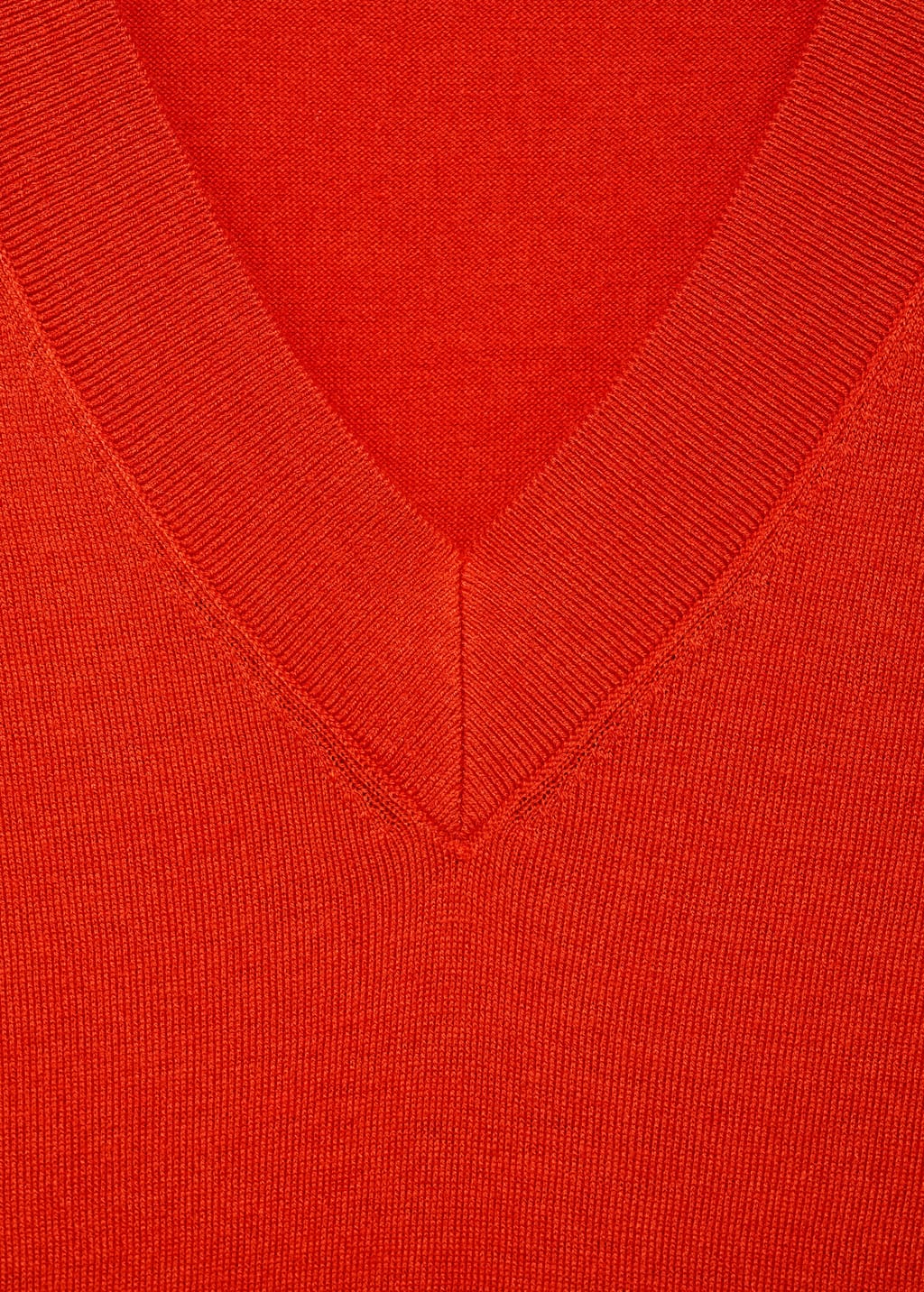 Fine-knit V-neck sweater
