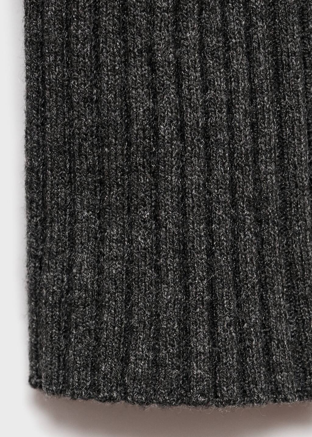 Ribbed knit dress