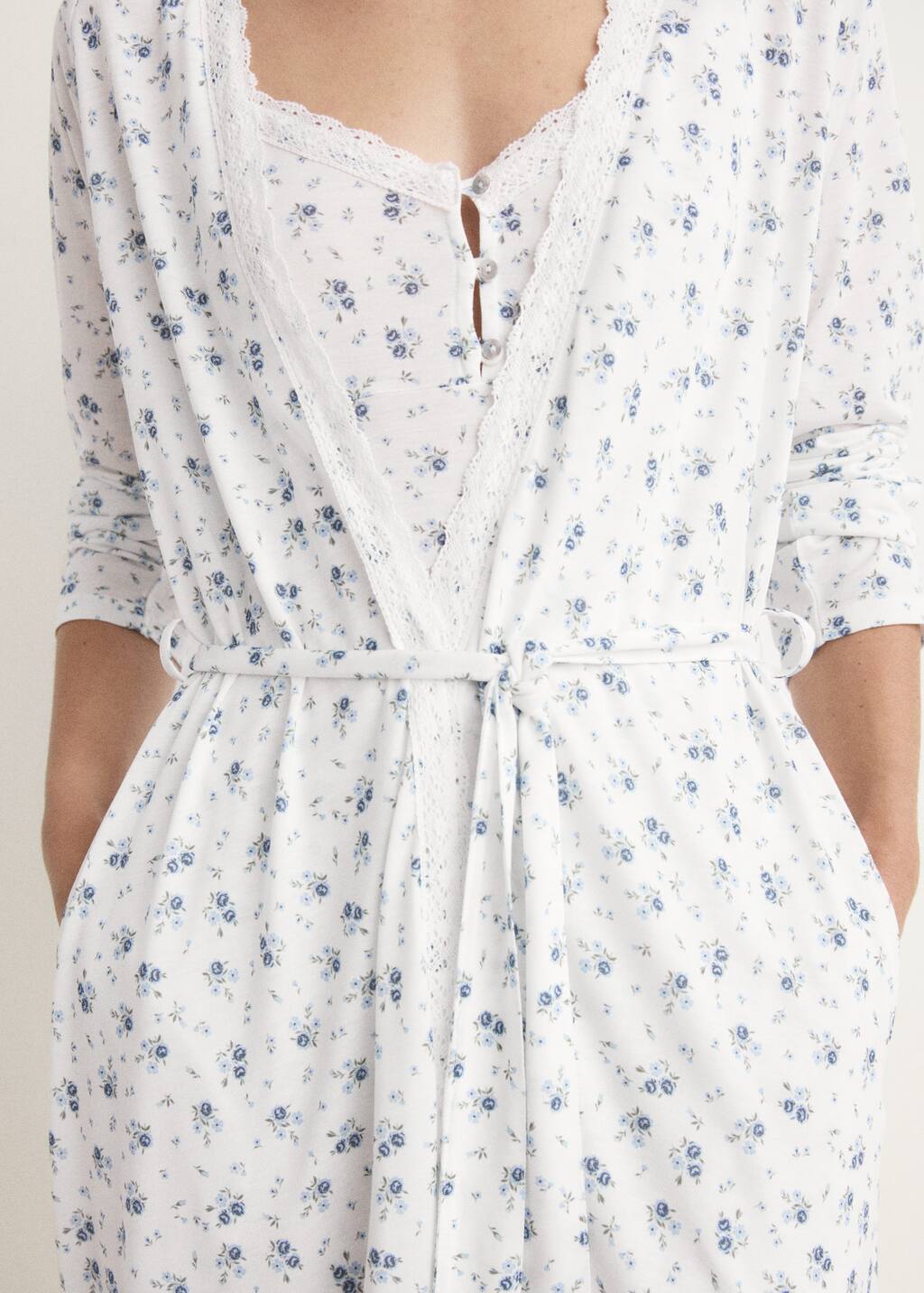 Floral-print dressing gown with lace trim