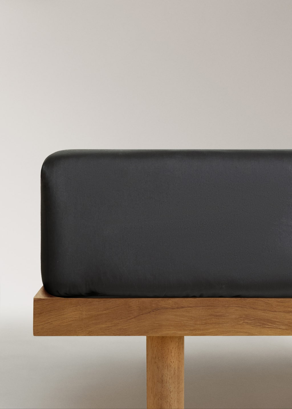 Mango Home Washed Cotton Satin Fitted Sheet Superking Bed Charcoal