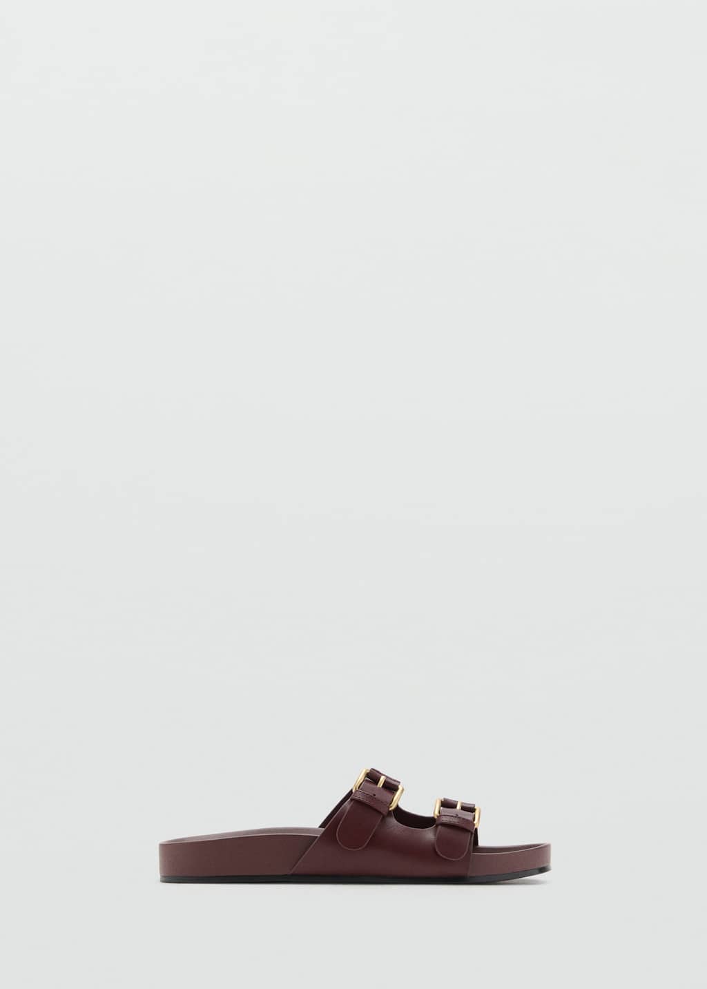 Buckle flat sandals
