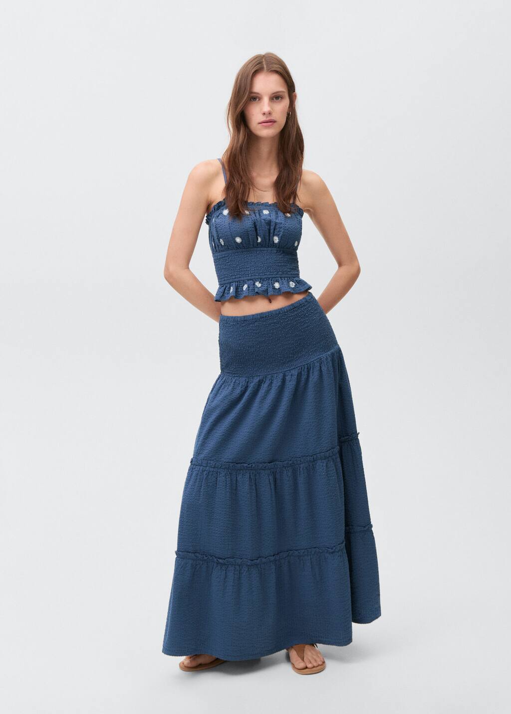 Ruffled long skirt