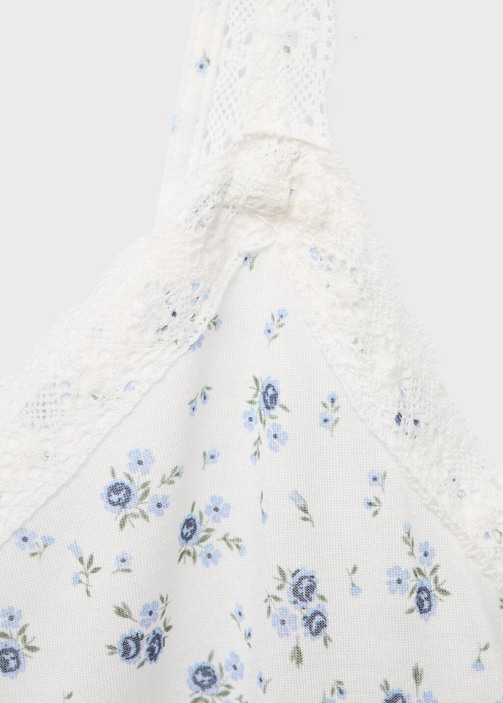 Floral-print lace nightdress