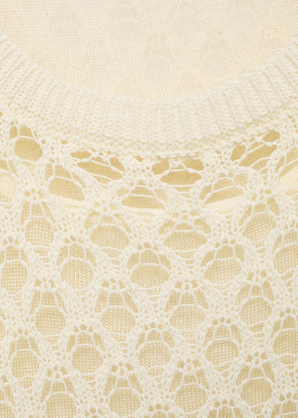 Crochet top with straps