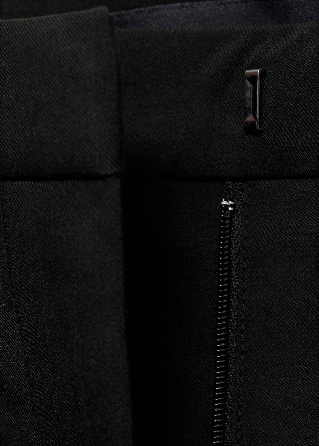 Long pencil skirt with opening