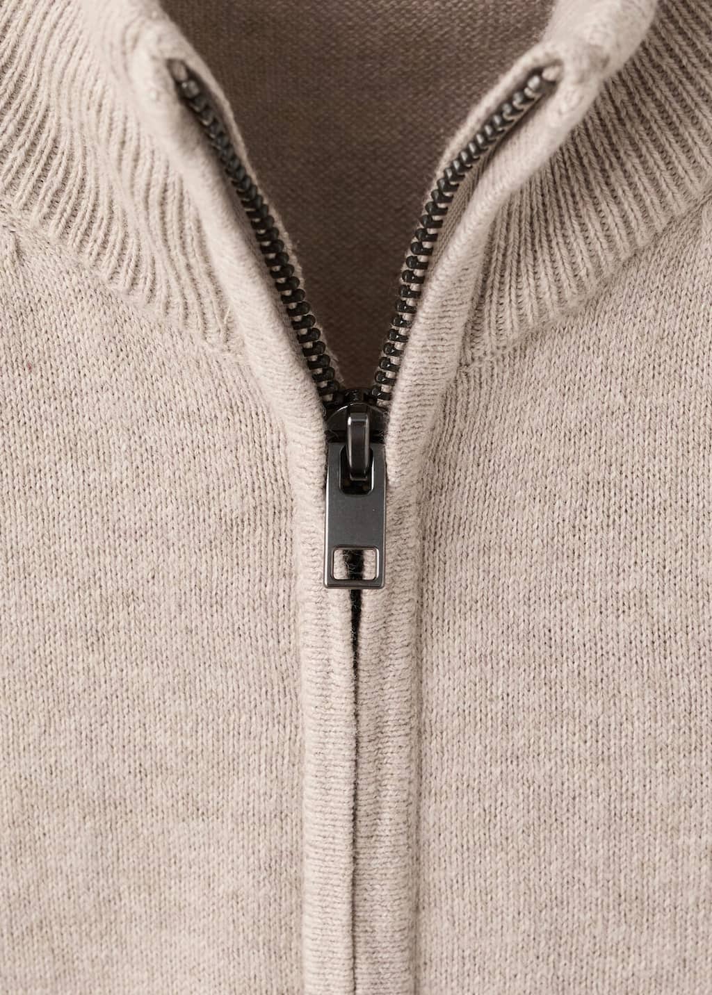Zipped knit cardigan