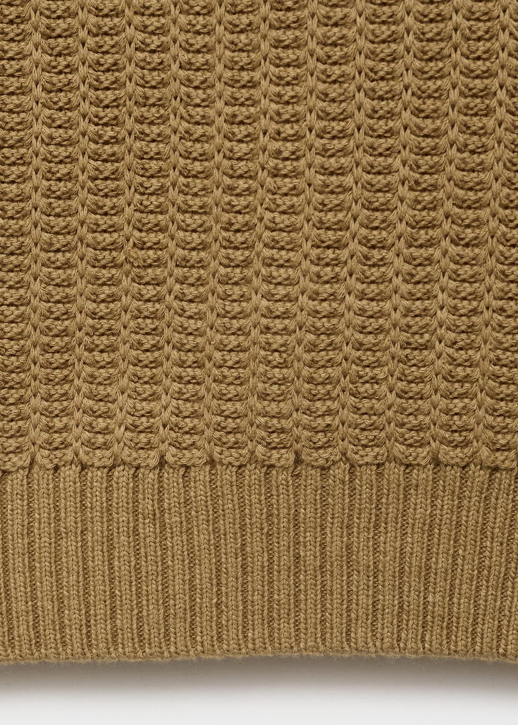 Knitted structured polo sweater