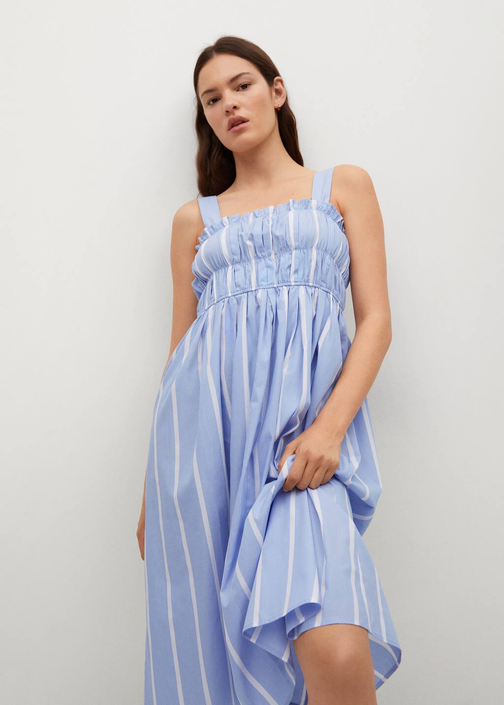 zendaya halter neck dress